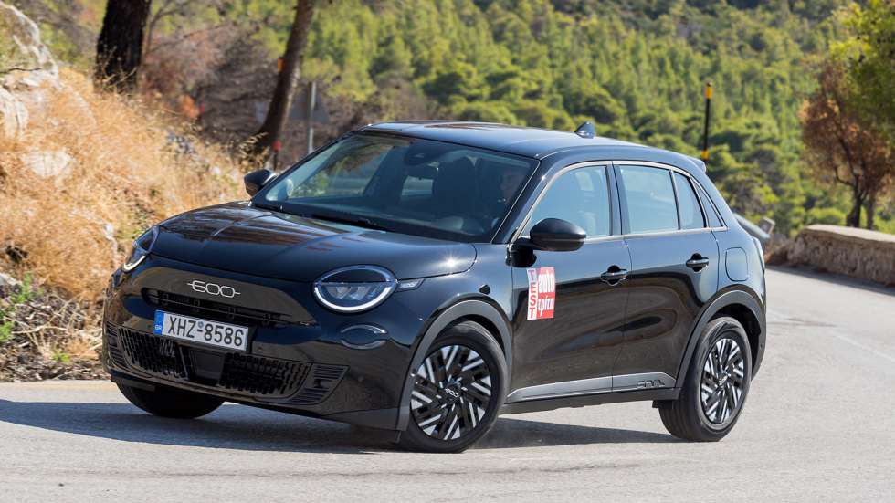 Δοκιμή: Ήπια υβριδικό Fiat 600, το 500αράκι έγινε SUV