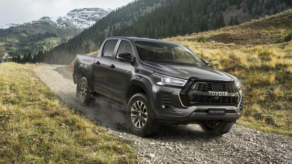 Από 50.060 ευρώ η τιμή του νέου Toyota Hilux GR Sport στην Ελλάδα