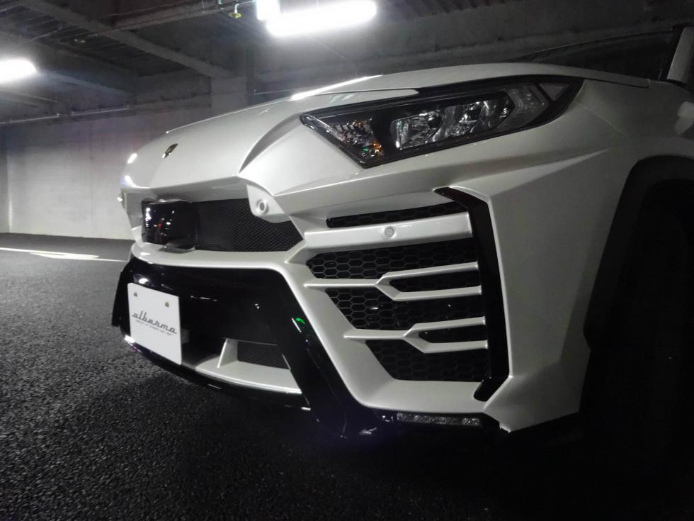 Πακέτο κάνει το Toyota RAV4… Urus
