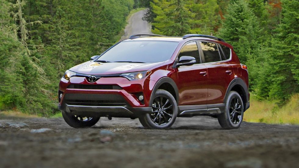 Στην έκθεση του Σικάγο κάνει ντεμπούτο το Toyota RAV4 Adventure, το οποίο θα ξεκινήσει την εμπορική του καριέρα στις ΗΠΑ τον προσεχή Σεπτέμβριο.