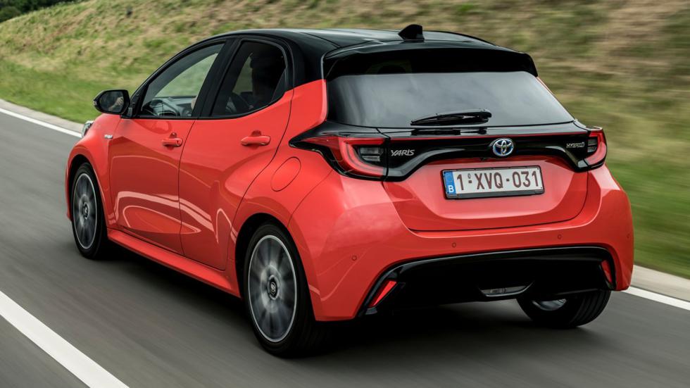 Τρία Toyota και δύο Hyundai στο Top 5 των πωλήσεων λιανικής