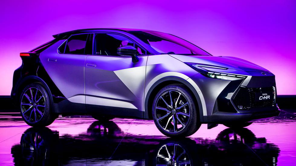 Νέο Toyota C-HR από 29.300 ευρώ στην Ελλάδα