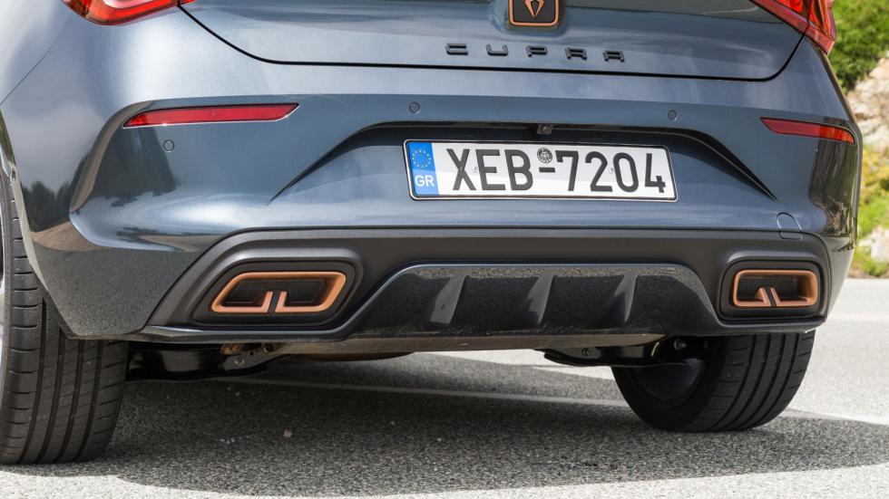 CUPRA Formentor: 0-100 σε 4,8 δλ. | CUPRA Leon: Καίει 6,5 λτ./100χλμ.