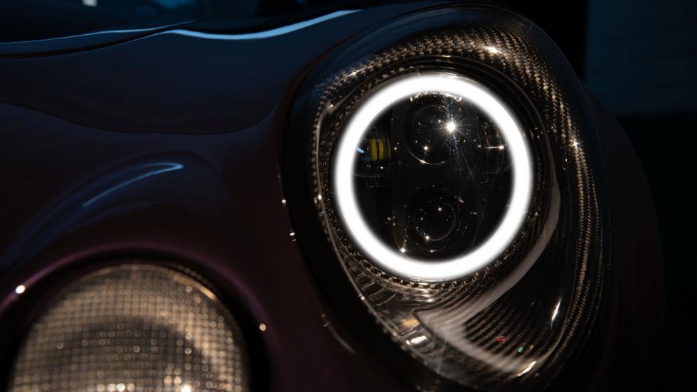 Η Lotus Elise S1 έχασε 300 κιλά και απέκτησε κεντρικό κάθισμα! 