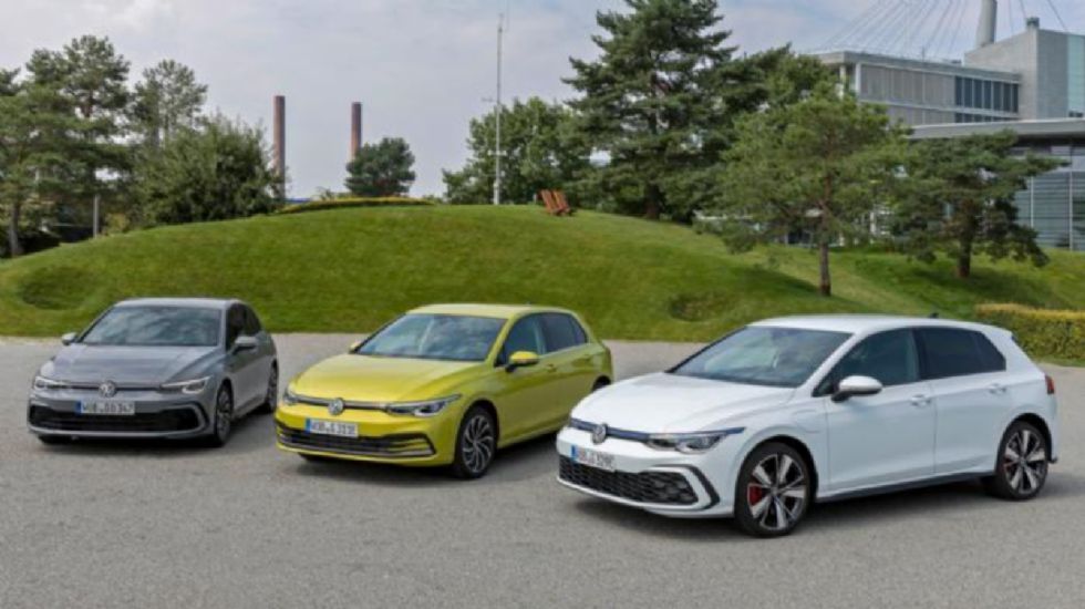 Volkswagen Golf: πιάνει κορυφή για... 1000 και 1 λόγους  