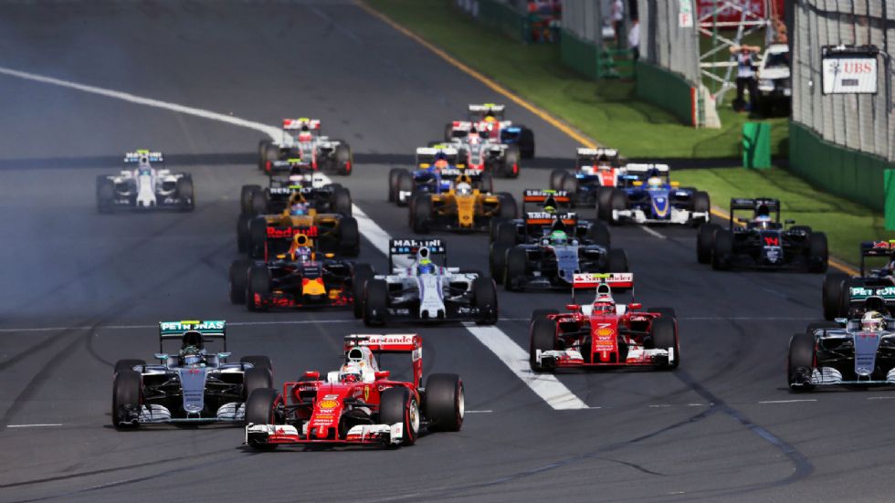 Μετά την εκκίνηση, οι δύο Ferrari πήραν το προβάδισμα. Τελικά το μόνο που κατάφεραν ήταν η 3η θέση του Vettel.