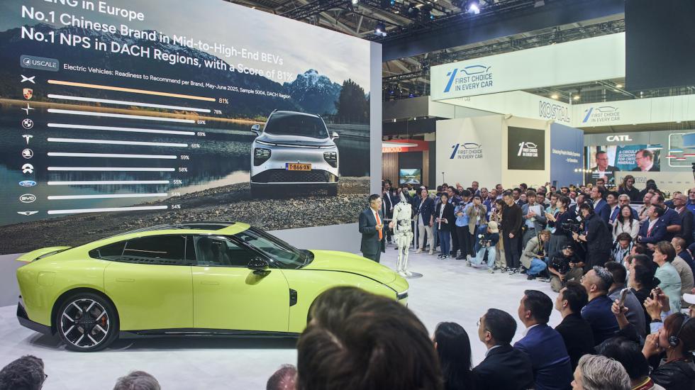 XPeng P7: Παρουσίαση στο Μόναχο - EV sport sedan με 820 χλμ. αυτονομία