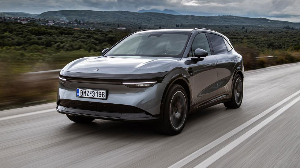 Το Ζeekr 7X είναι το πολυτελές οικογενειακό SUV της Zeekr.