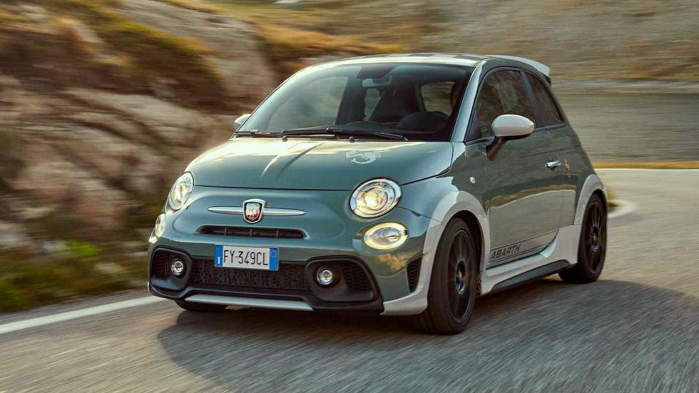 Abarth 595 & 695: Όλα τα πυραυλάκια τσέπης στο πιάτο σας