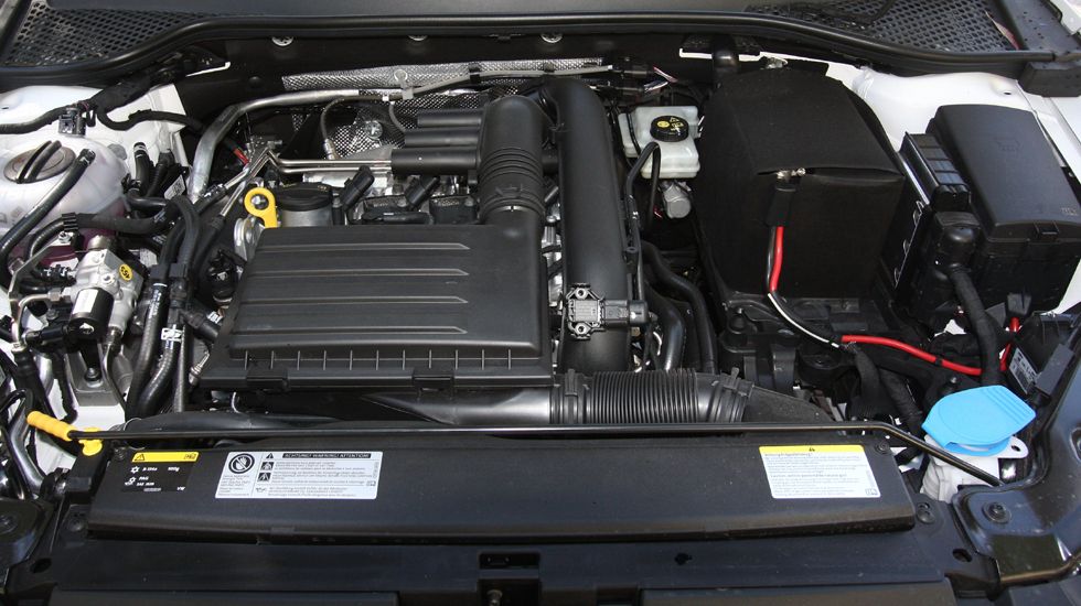 Ο 1,4 TGI του Leon είναι ο γνωστός μας 1,4 TSI του Ομίλου VW, ο οποίος ειδικά για την περίσταση καίει και φυσικό αέριο, αποδίδοντας 110 ίππους ισχύος.