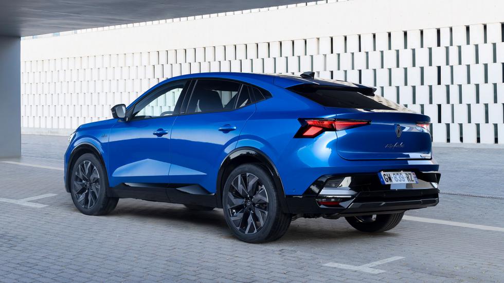 Τι νέα μοντέλα φέρνει η Renault το 2025