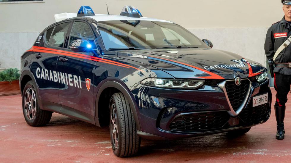 Ο στόλος των Carabinieri επεκτείνεται με Alfa Romeo Tonale 