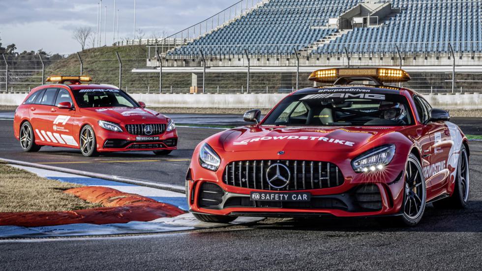 Κόκκινα τα βοηθητικά οχήματα της Mercedes για την F1