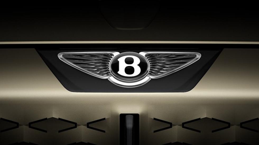 Η Bentley αποκαλύπτει νέο φτερωτό λογότυπο: Τι σηματοδοτεί η αλλαγή για το μέλλον της μάρκας;