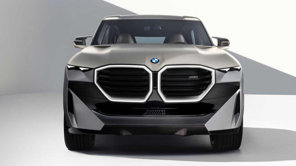 Πρώην σχεδιαστής της BMW «κράζει» το νέο concept των Βαυαρών 