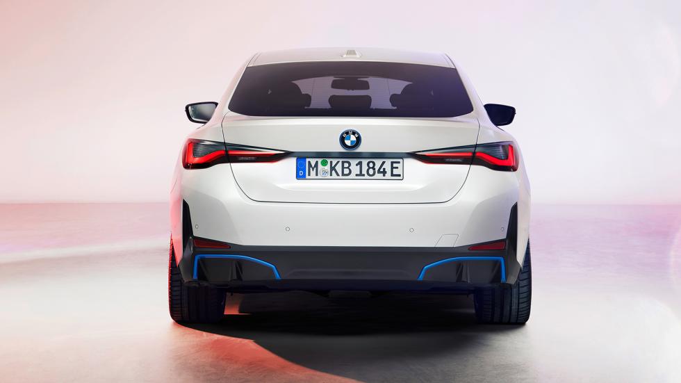 Nέα BMW i4