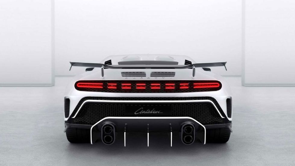 Bugatti Centodieci: Το νέο δώρο του Cristiano Ronaldo στον εαυτό του