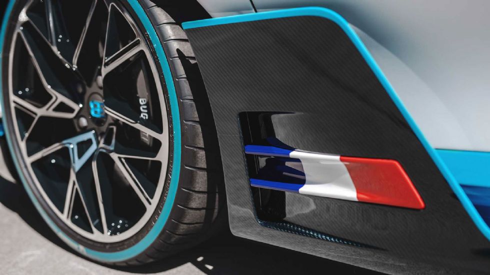 Έτοιμες προς παράδοση οι πρώτες Bugatti των 5 εκατομμυρίων