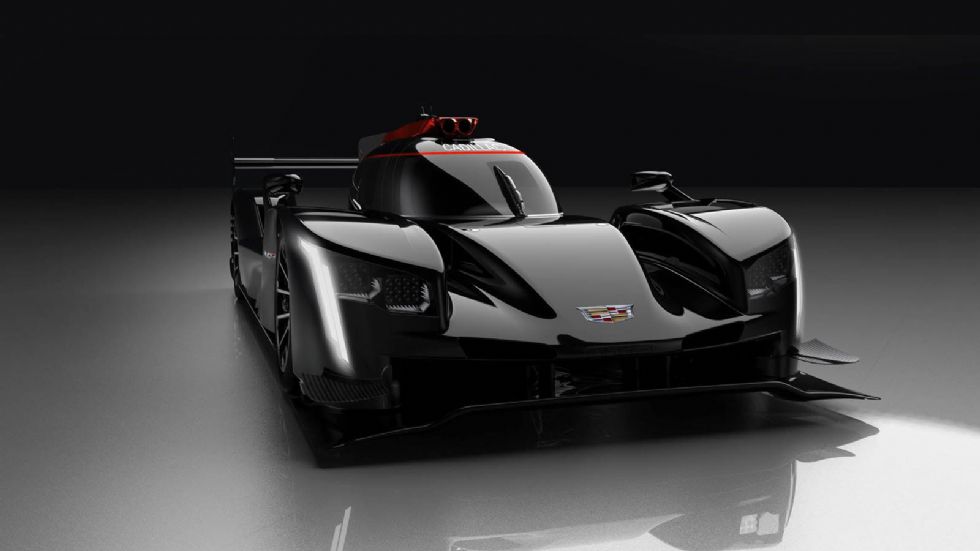 Στηρίζεται στο σασί LMP2 της Dallara, ενώ το αμάξωμά του έχει σχεδιαστεί από την Cadillac. Διαθέτει τον ατμοσφαιρικό V8 κινητήρα των 6,2 λίτρων, που συναντάμε στις Escalade και CTS-V. Βάσει κανονισμών