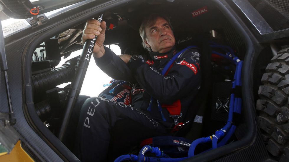 O Carlos Sainz θέλει να πετύχει την πρώτη του νίκη στο Ντακάρ και τον πρώτο τερματισμό στις 4 τελευταίες συμμετοχές του.