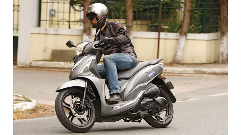 Ευέλικτο το Scooter αλλά η ψήφος θα πάει στο φυσικό αέριο και στο A3 g-tron.