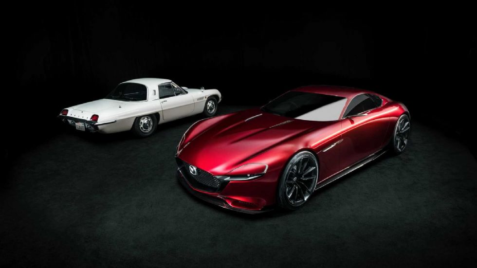 Οι τελευταίες πληροφορίες από εσωτερικές πηγές της Mazda αναφέρουν πως το εντυπωσιακό RX-Vision Concept θα περάσει τελικά στην παραγωγή, έχοντας έναν νέας γενιάς περιστροφικό κινητήρα.