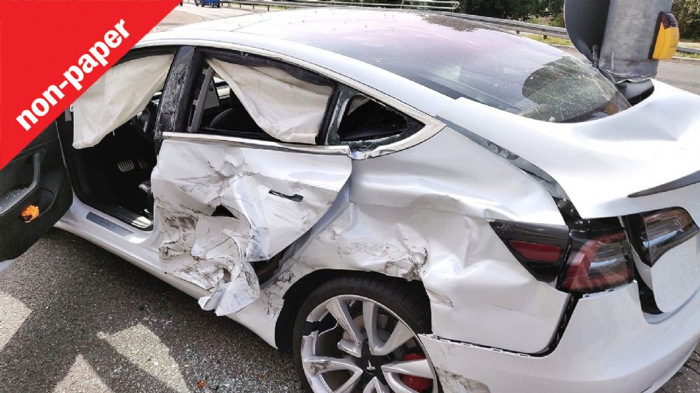 Τράκαρες ηλεκτρικό; Θα σου βγει ο κούκος, αηδόνι!