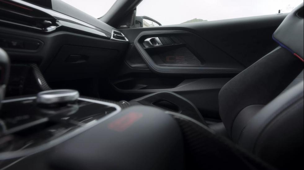 BMW M2 CS: Επίσημη πρεμιέρα με 523 ίππους και άγρια όψη