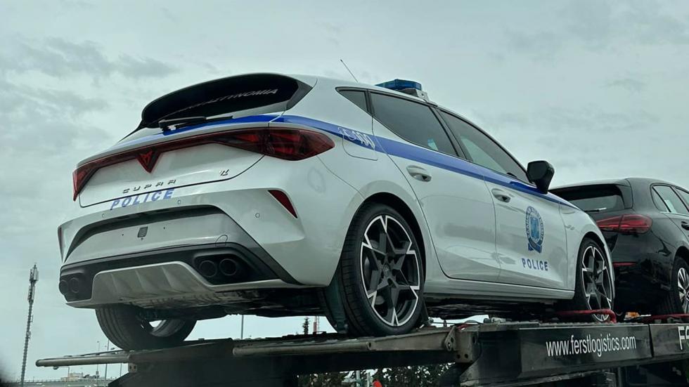 Περιπολικό CUPRA Leon VZ με 300 άλογα