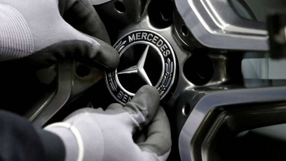 Mercedes: 1.000 ευρώ σε κάθε εργαζόμενο λόγω κορωνοϊού 