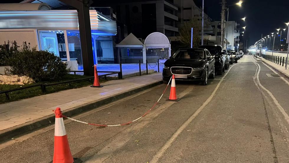 Επτά συλλήψεις παρκαδόρων σε μαγαζιά στην παραλιακή 