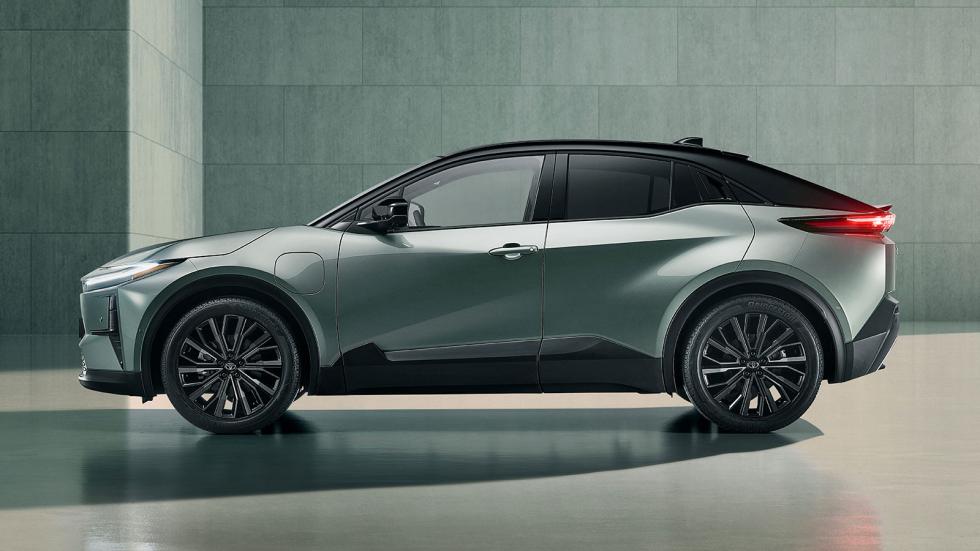 Αυτά είναι τα 3 ηλεκτρικά SUV της Toyota - Πότε έρχονται στην Ελλάδα;