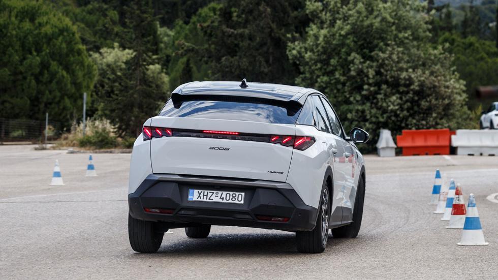 Δοκιμή Moose/Elk Test: Peugeot 3008 - Ισορροπημένο | autotriti.gr