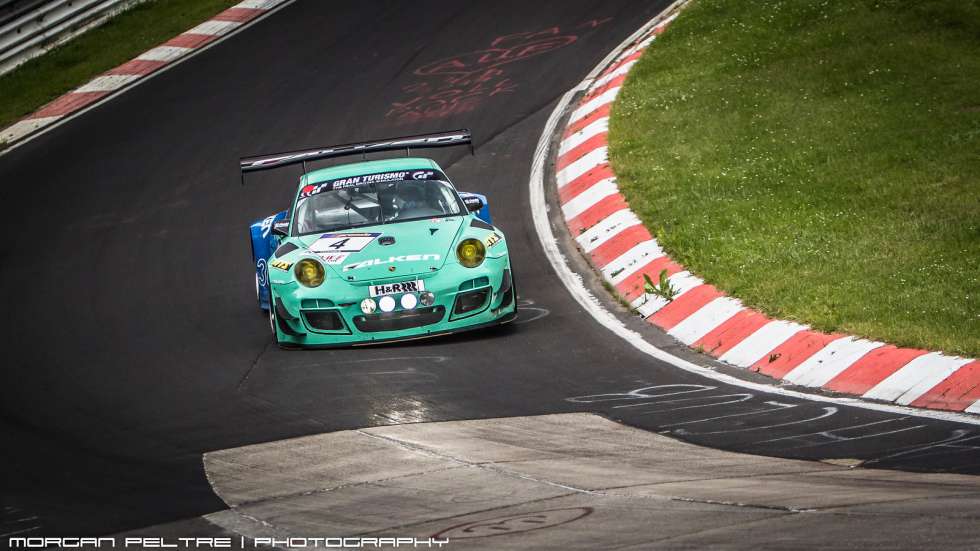 Τα «σπάνε» τα νέα Falken Azenis RS820 - Test στην πίστα του Nurburgring