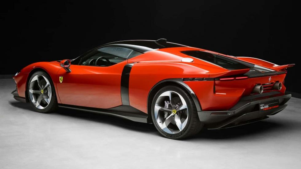 Η Ferrari Testarossa επέστρεψε ως ηλεκτροκίνητη με 1.050 ίππους