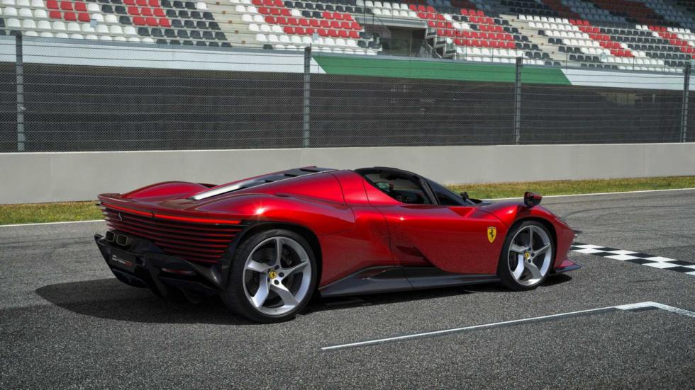 Daytona SP3: Το νέο στολίδι της Ferrari με 840 ίππους 