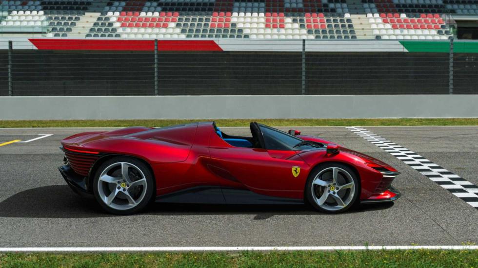 Daytona SP3: Το νέο στολίδι της Ferrari με 840 ίππους 