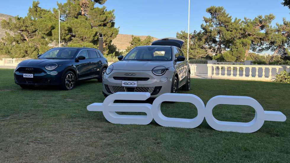 Πρεμιέρα στην Ελλάδα για το Fiat 600 στον φιλόξενο χώρο του Golf Prive της Γλυφάδας.