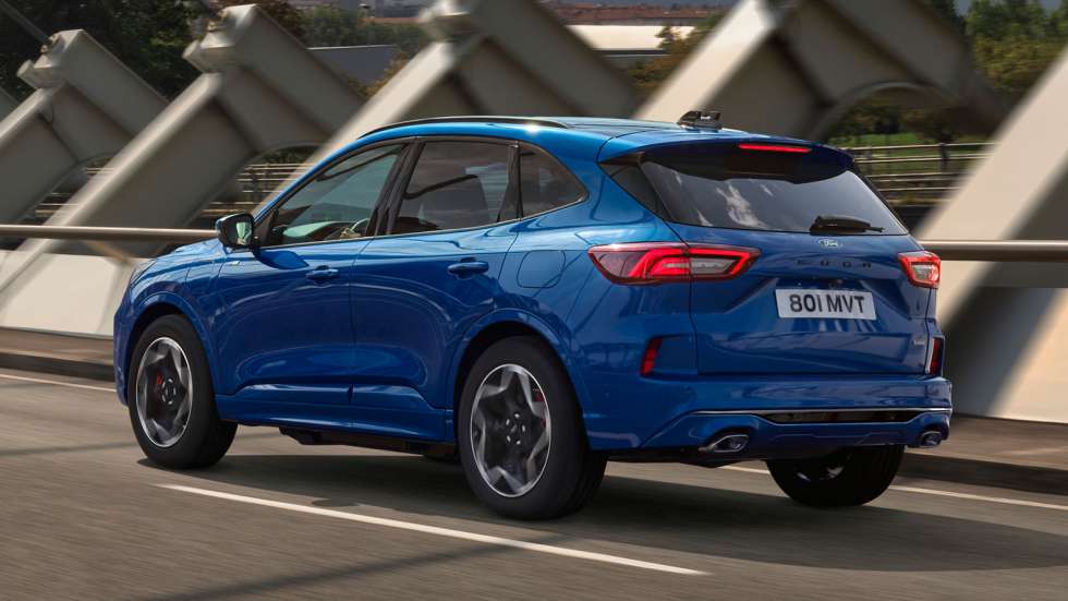 Plug-in hybrid Ford Kuga με leasing: Πού ξεχωρίζει & τι εξοπλισμό έχει