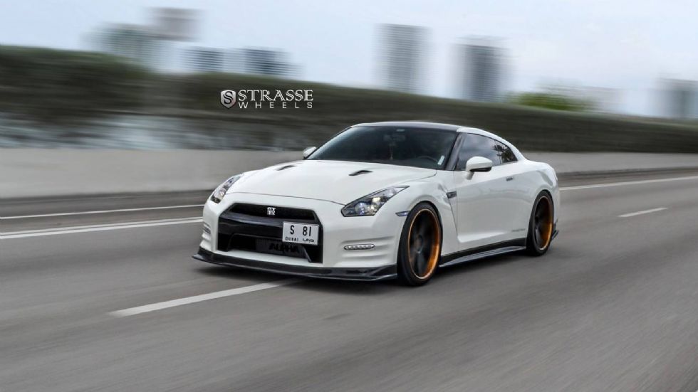 Απίθανο Nissan GT-R 950 ίππων