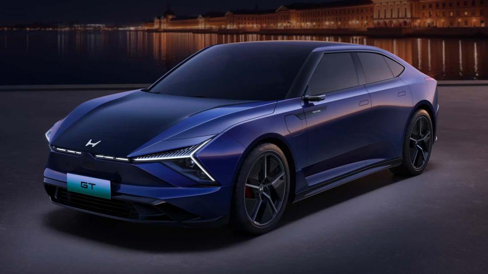 To καινούργιο Honda που έχει 6 οθόνες στην καμπίνα του