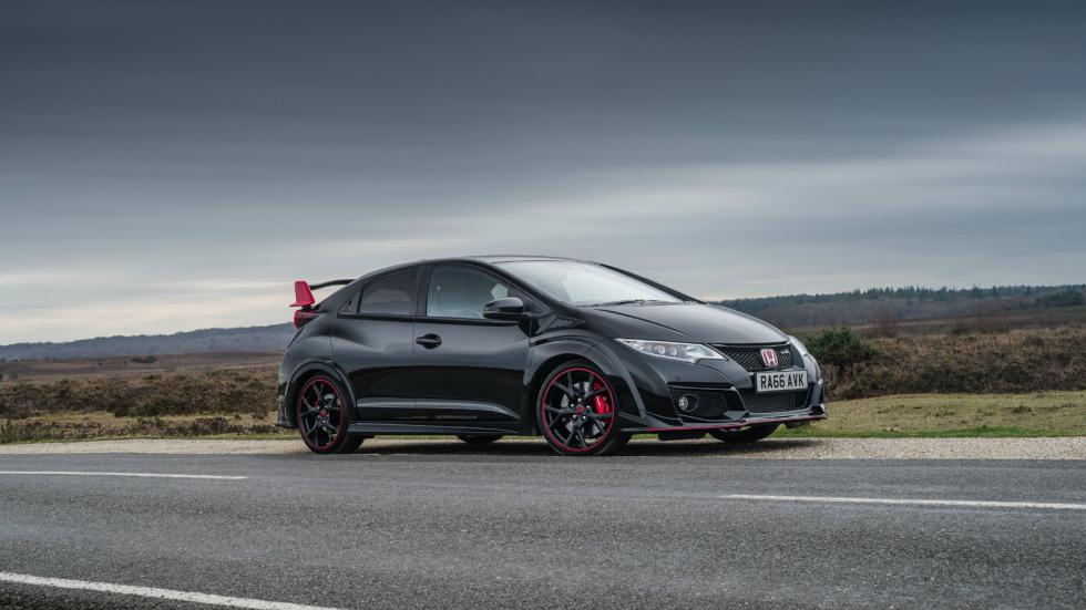 To νέο Honda Civic Type-R Black Edition 