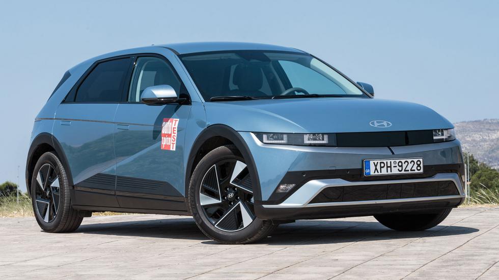 Η Hyundai διαθέτει την πιο πλούσια γκάμα και στα ηλεκτρικά, με 5 μοντέλα και πολλές διαφορετικές τους εκδόσεις, όπως είναι το Inster με το Inster Cross ή το Ioniq 5 και το κορυφαίο Ioniq 5 N. 