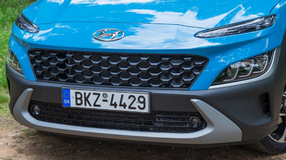 Hyundai Kona Vs Toyota C-HR