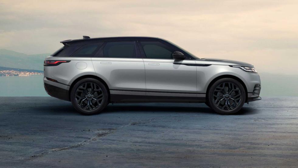 Νέο «μαυρισμένο» Range Rover Velar HST