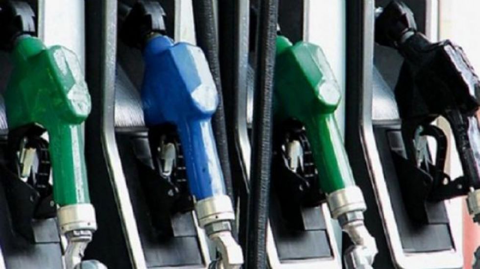 Ο ΣΕΕΠΕ επιχειρεί να βάλει τα πράγματα στη θέση τους σχετικά με τις υψηλές τιμές των καυσίμων.
