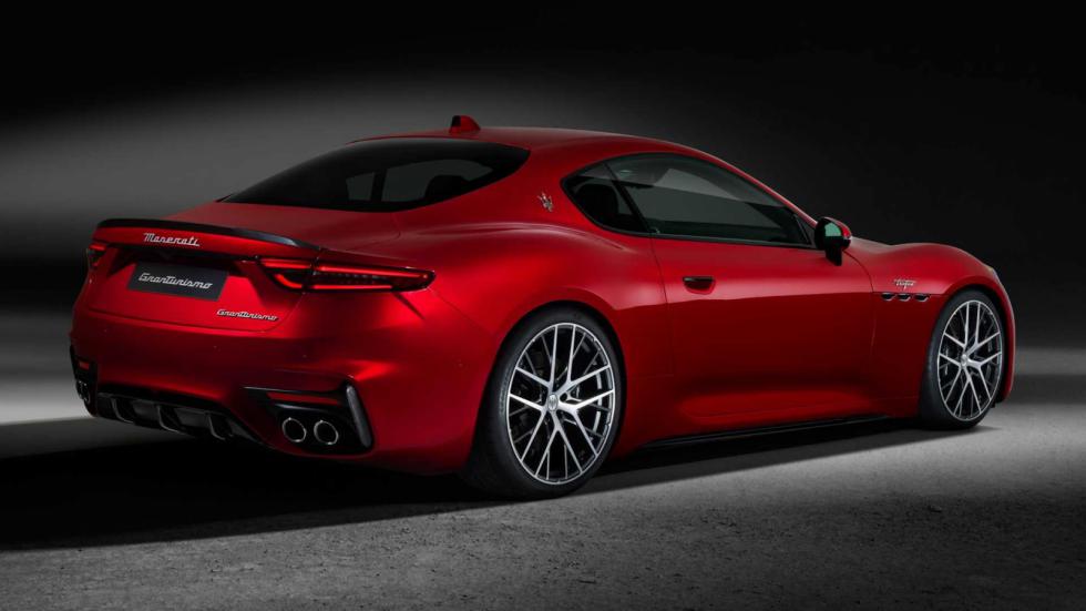 Νέα Maserati GranTurismo: Βενζίνη και ηλεκτρική έως 761 ίππους