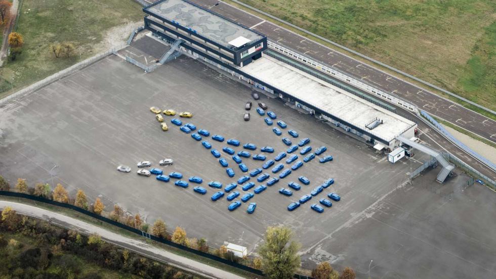 Πρωτότυπα της Maserati Grecale σχημάτισαν τρίαινα 100 μέτρων 