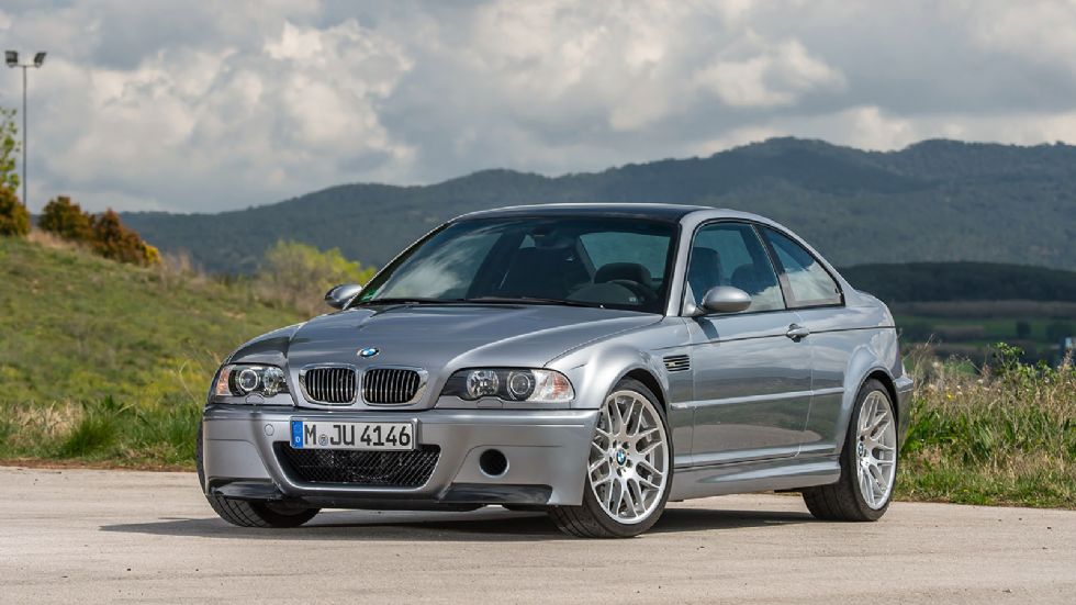 Η BMW M3 CSL διατέθηκε σε μόλις 1.383 αντίτυπα και, σε σχέση με την «απλή» έκδοση, το βάρος της μειώθηκε κατά 110 ολόκληρα κιλά.
