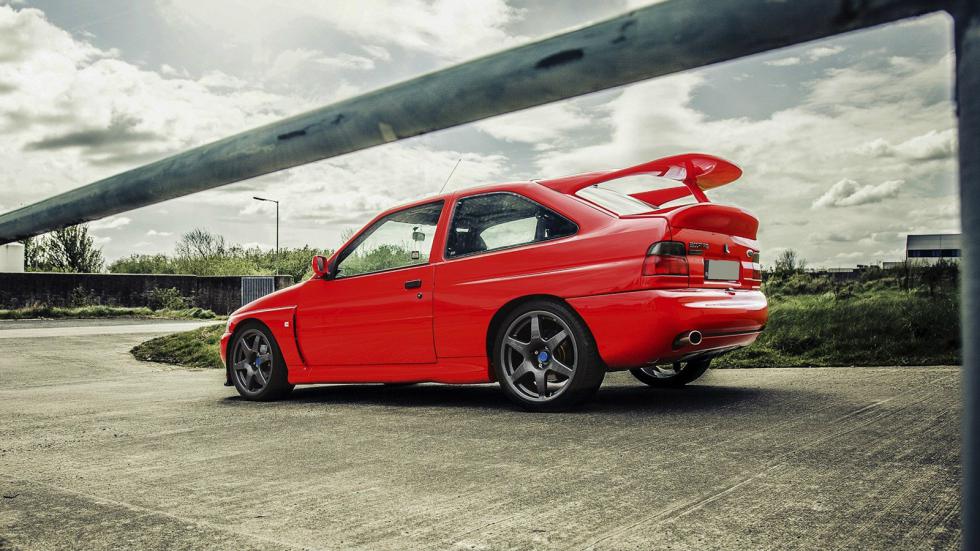 Ford Escort RS Cosworth: Το αντι-Sierra που σήμερα πιάνει 50+ χιλιάρικα!